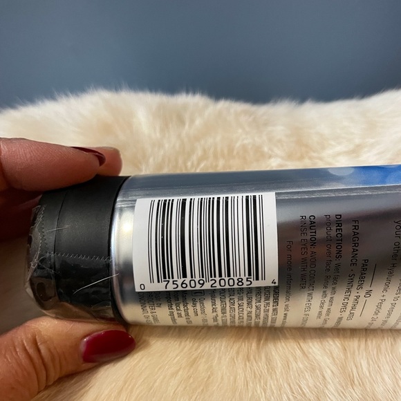 John Frieda Shampoo + eos Hand Cream - Picture 5 of 5